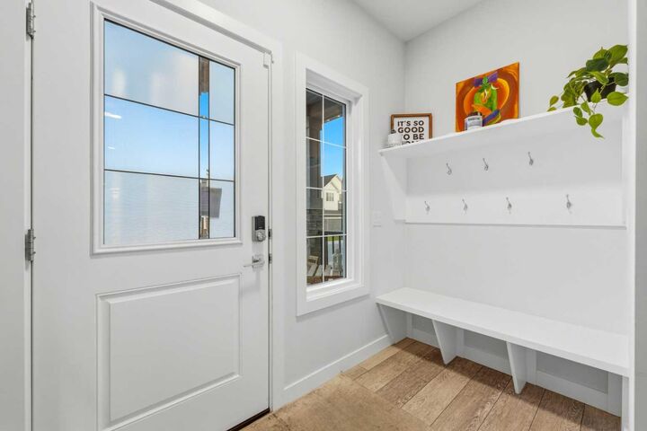 Property Photo:  251 Creekside Way SW  AB T2X 4B9 