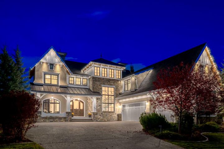 Property Photo:  20 Rockwater Way  AB T3L 0C9 