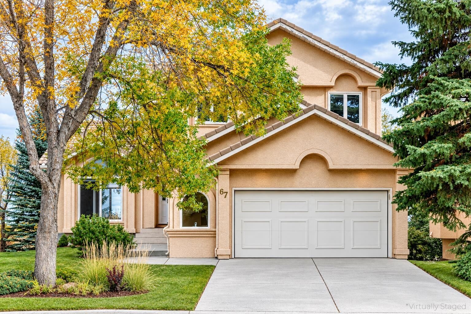 Property Photo:  67 Suncanyon Park SE  AB T2X 2Z3 