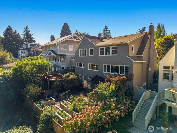 Property Photo:  2324  34th Avenue S  WA 98144 