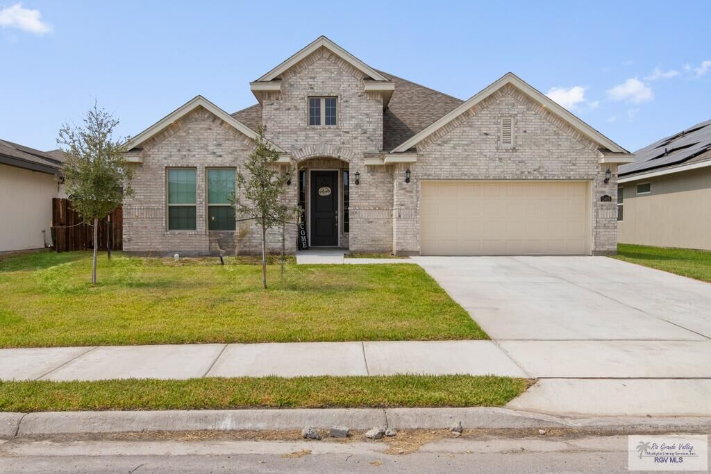 Property Photo:  2409 Paso Dr  TX 78552 