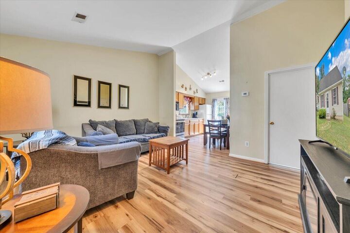 Property Photo: 1713 Padbury Ave SE VA 24014