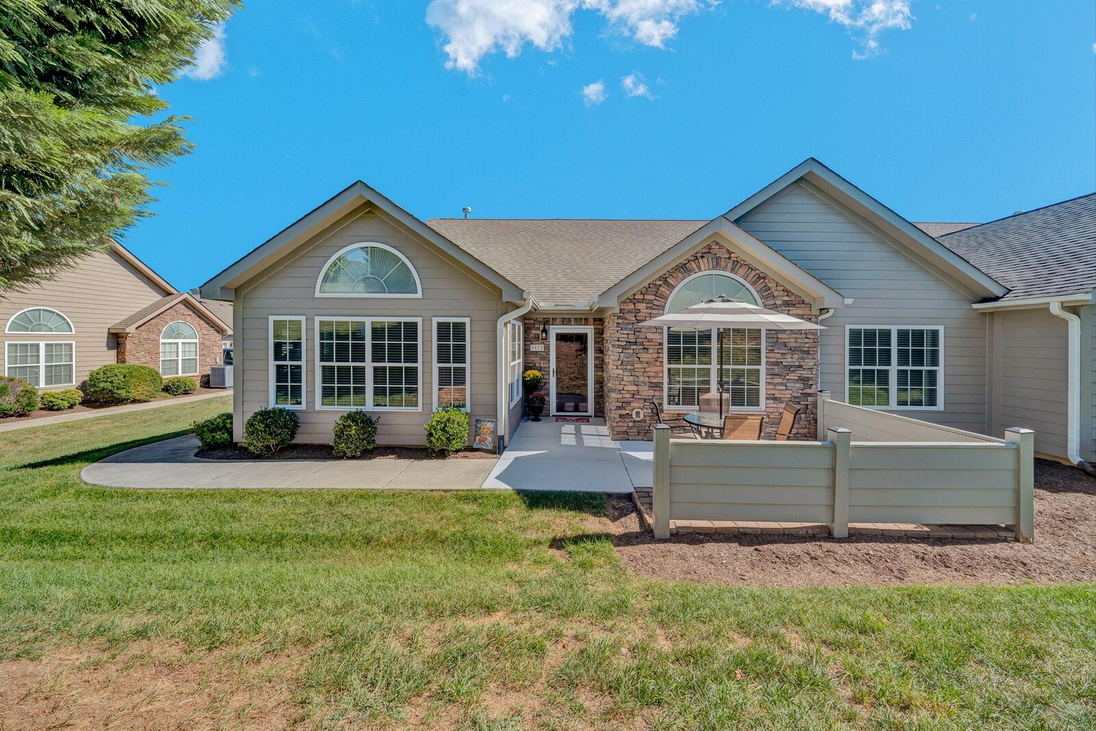 Property Photo:  5472 Orchard Villas Cir  VA 24019 