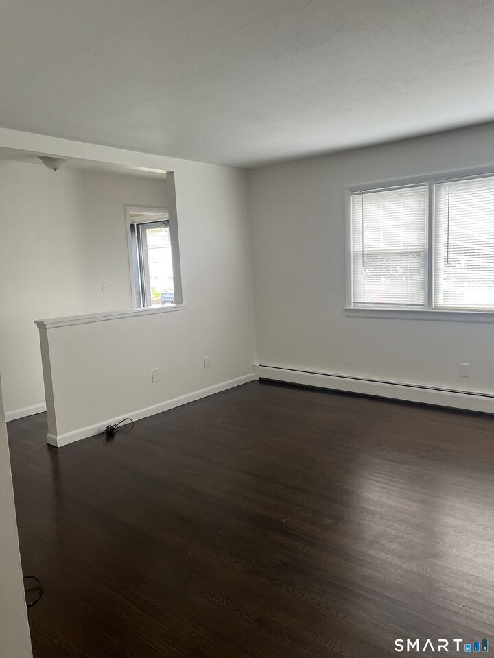 Property Photo:  24 Mayflower Avenue  CT 06906 