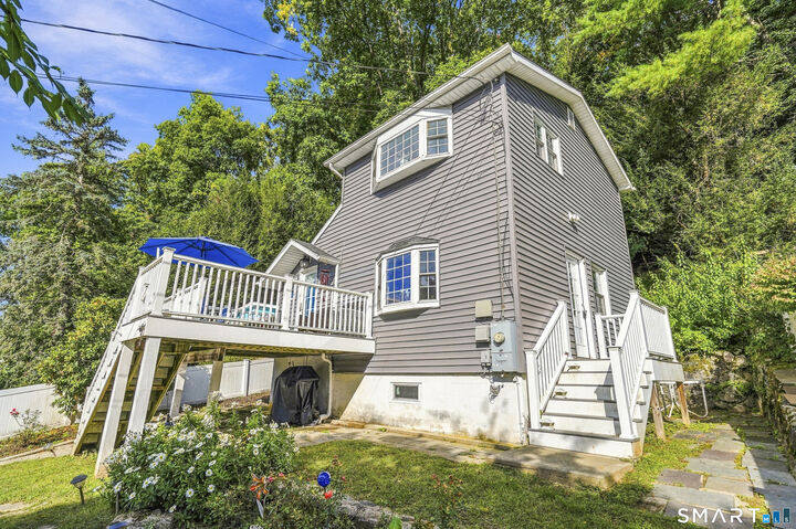 Property Photo:  44 Lavelle Avenue  CT 06812 