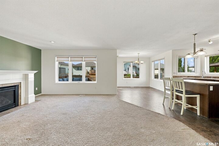 Property Photo:  319 Allwood Crescent  SK S7R 0A4 