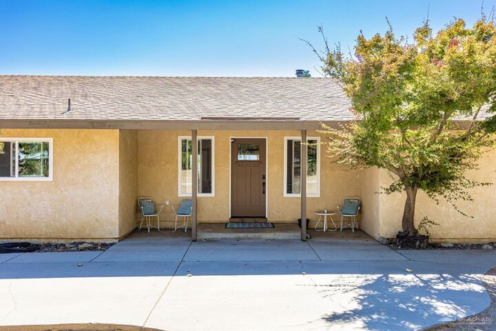 Property Photo:  27600 Kelso Drive  CA 93561 