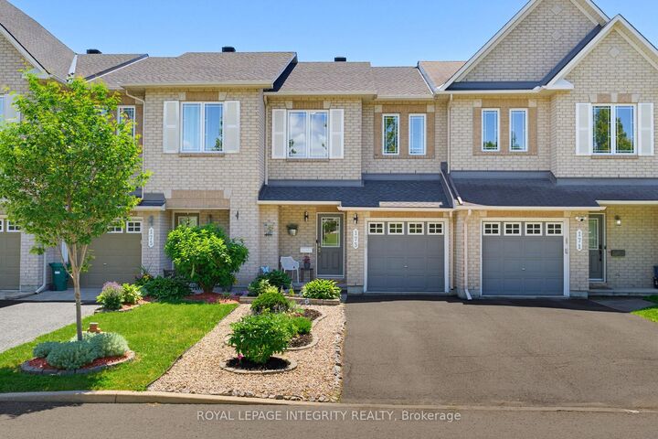 Photo de la propriété:  173 Silvermoon Crescent  ON K4A 0P6 