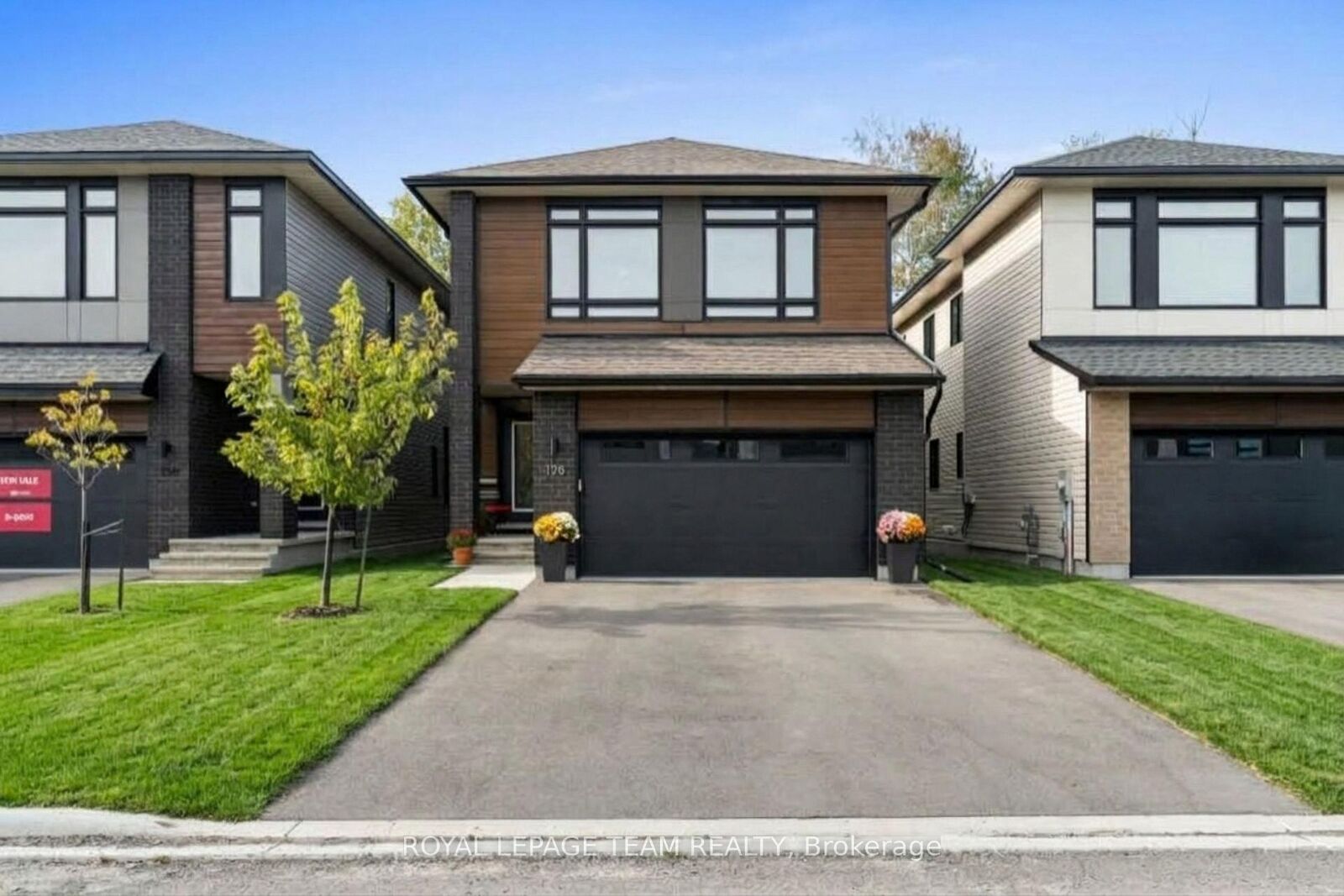Property Photo: 128 Bristol Crescent ON K0G 1J0
