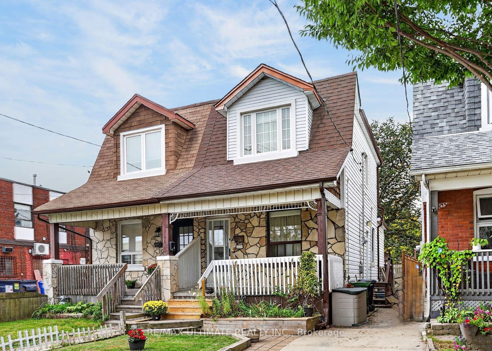 Property Photo: 12 Eldon Avenue ON M4C 5G1