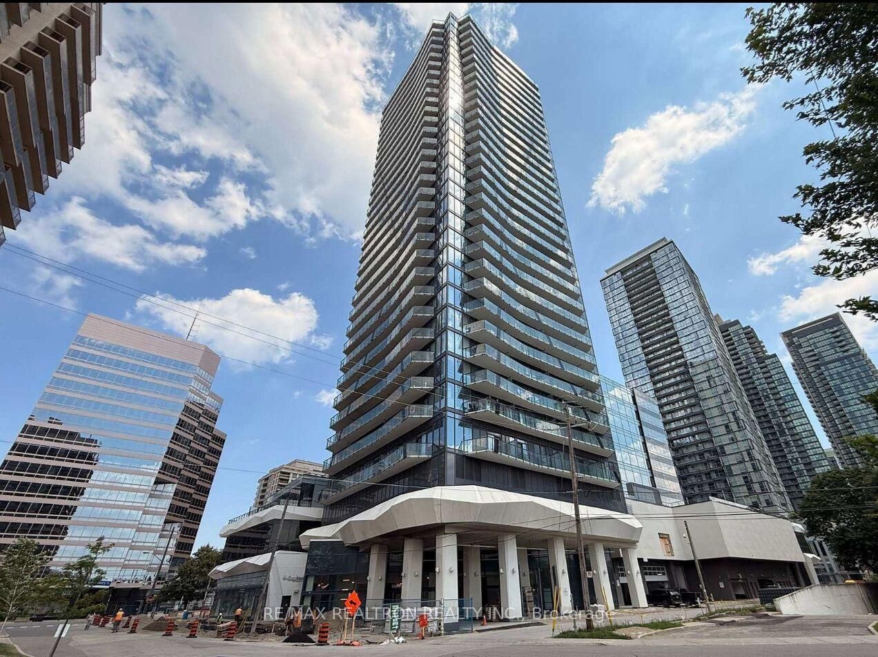 Photo de la propriété:  15 Ellerslie Avenue 2610  ON M2N 0L7 