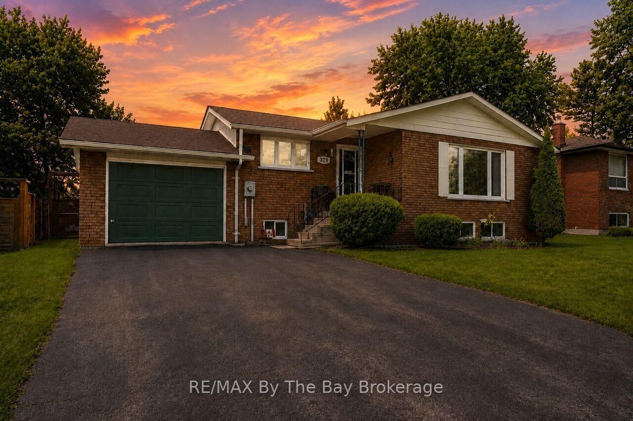 Property Photo:  229 Datas Drive E  ON L0M 1S0 