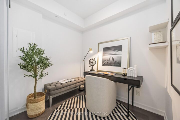 Property Photo:  38 Forest Manor Road 414  ON M2J 1M1 