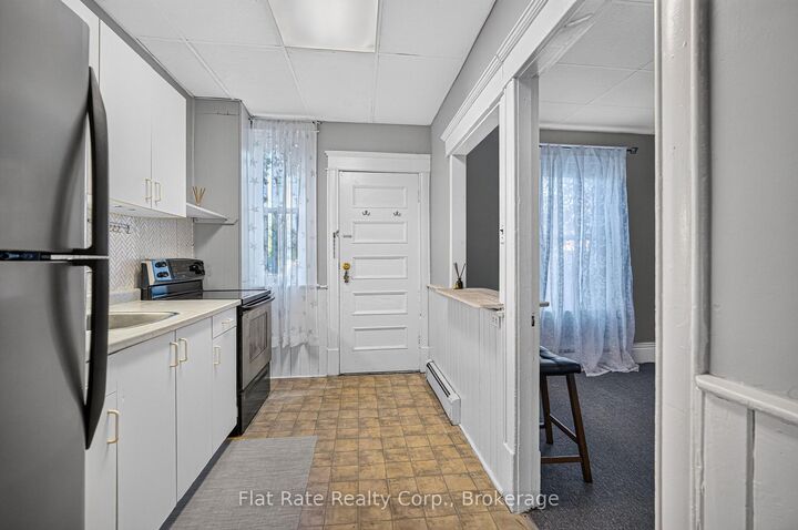 Property Photo:  478 Donegal Street  ON K9H 4L8 