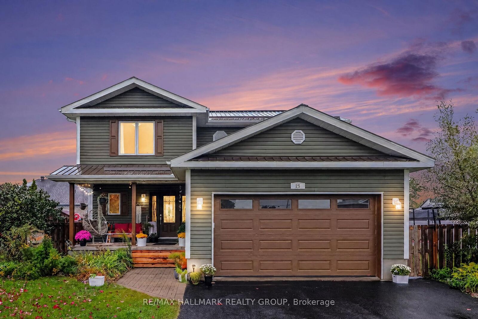 Property Photo:  25 Tabitha Cres Crescent  ON K0C 1H0 