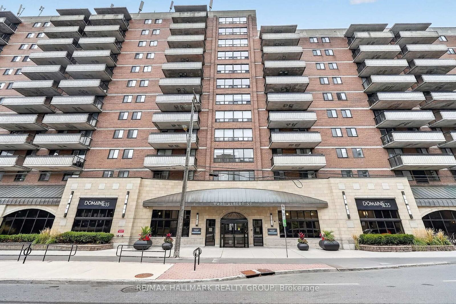 Property Photo:  435 Albert Street 214  ON K1R 7X4 