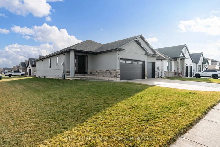 Property Photo:  303 Nancy Street  ON N0L 1J0 