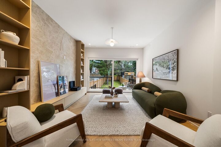 Property Photo: 31 Taunton Road ON M4S 2P2