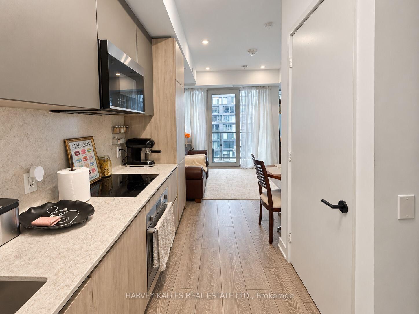 Property Photo:  108 Peter Street 915  ON M5V 2G7 