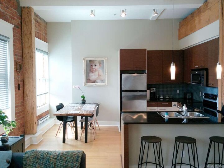 Property Photo:  610 Johnson St #304  BC V8W 1M4 