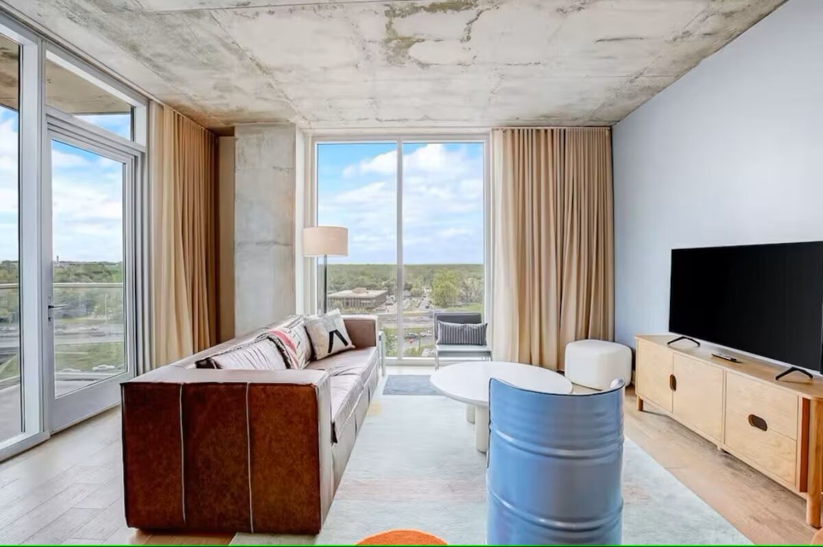 Property Photo: 48 East Avenue 1104 TX 78701