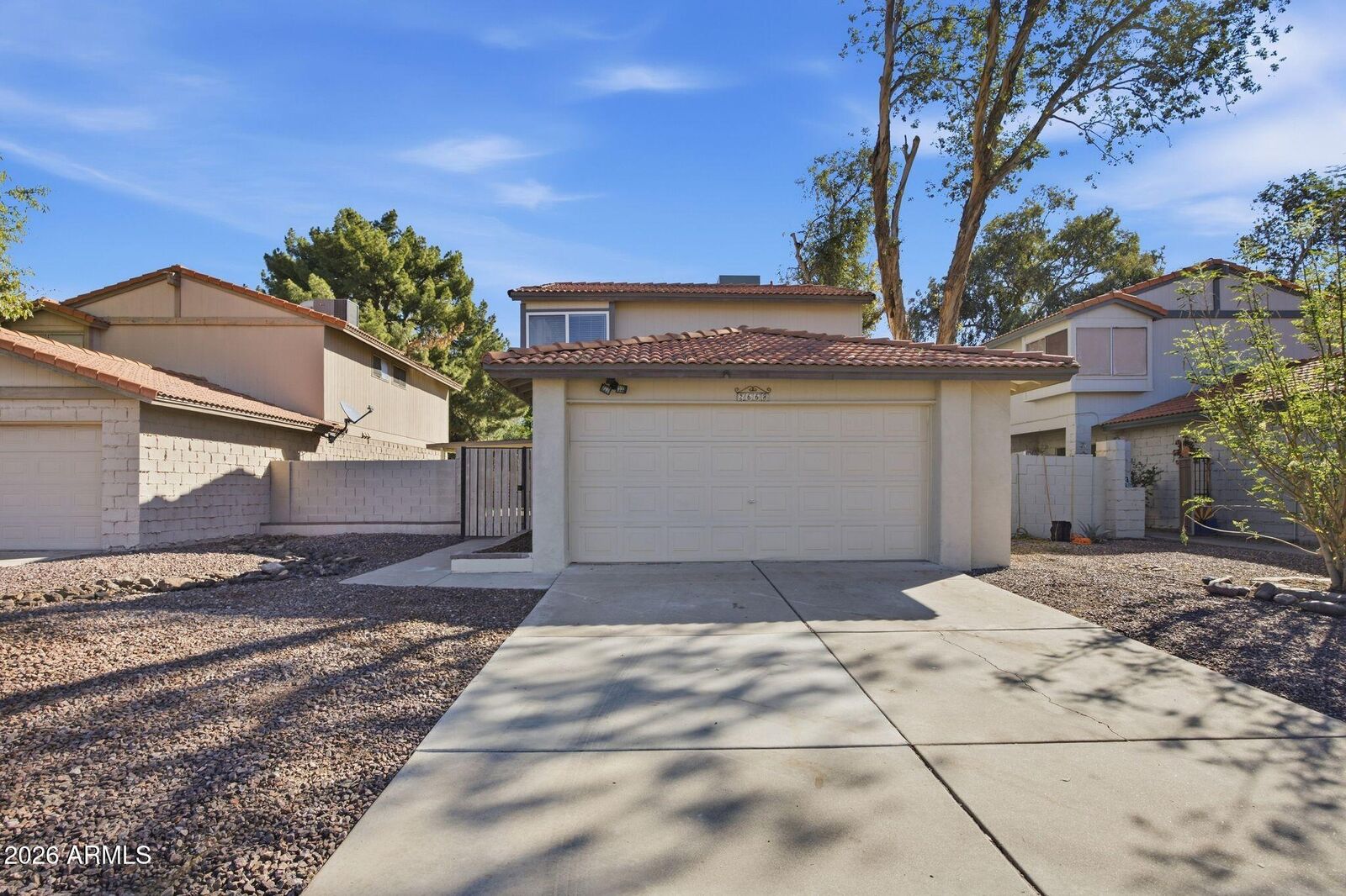 Property Photo:  2668 W Temple Street  AZ 85224 