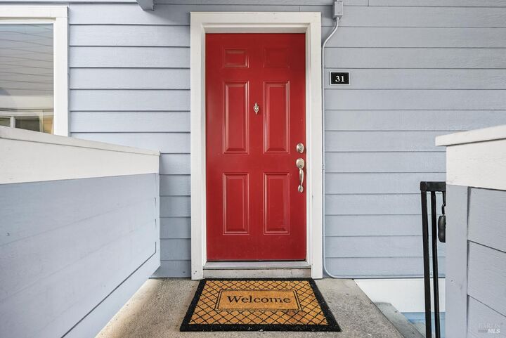Property Photo:  225 Burt Street 31  CA 95407 