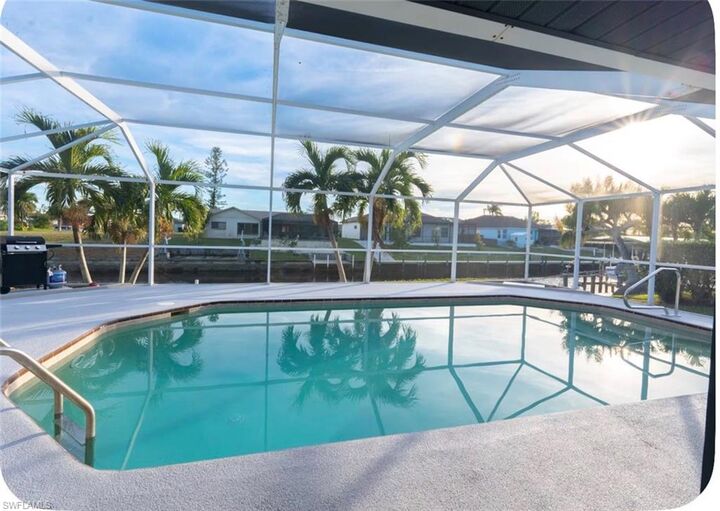 Property Photo:  1908 SE 9th Ter  FL 33990 