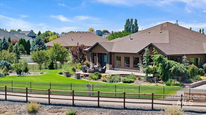 Property Photo: 465 Canyon Rim Rd ID 83301