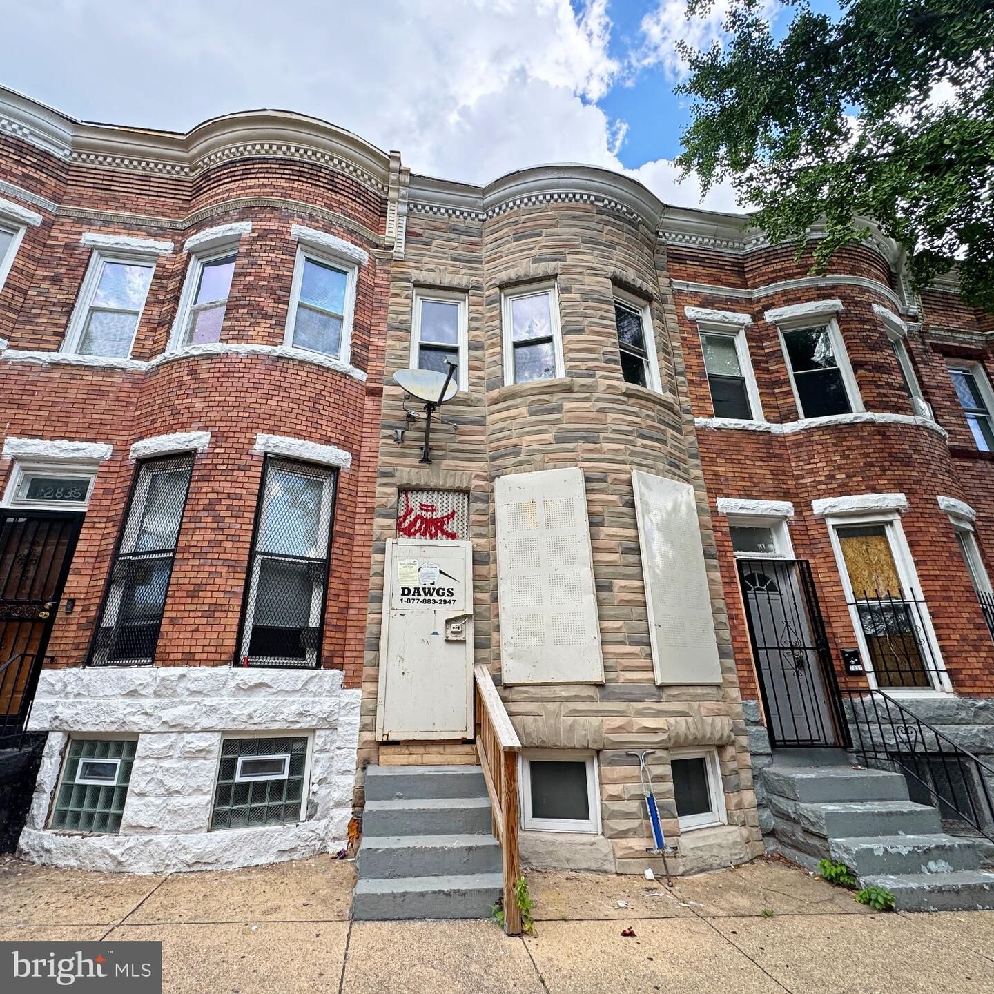 Property Photo:  2833 Woodbrook Avenue  MD 21217 