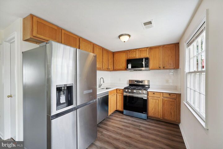 Property Photo:  1419 Potomac Heights Drive 171  MD 20744 