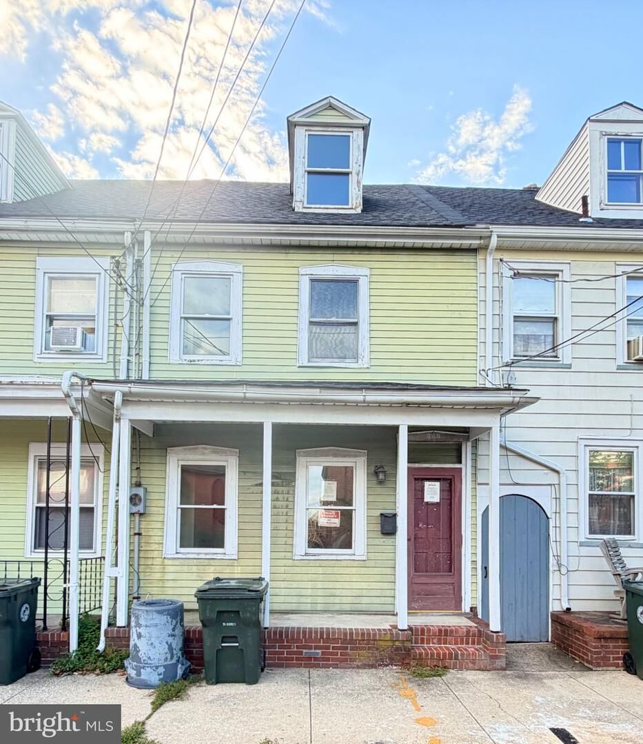 Property Photo: 328 Saint Mary Street NJ 08016