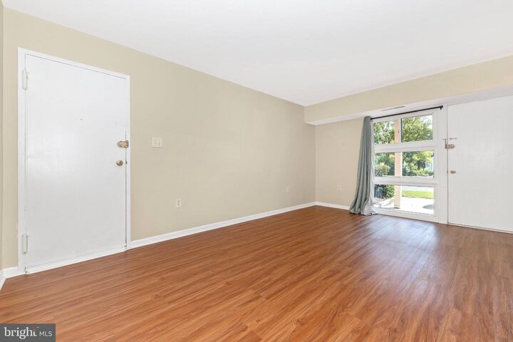 Property Photo:  3411 University Boulevard W 3411-1  MD 20895 