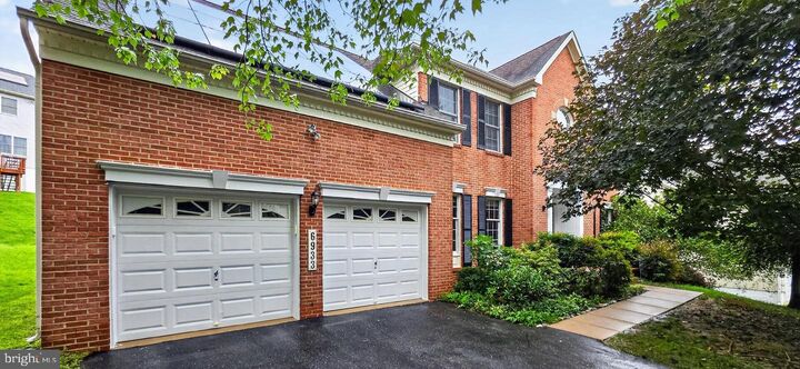 Property Photo: 6933 Sandy Creek Court MD 21029