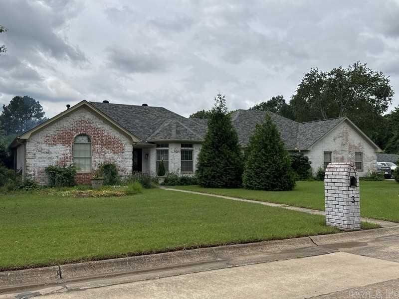 Property Photo:  3 Hyde Park Circle  AR 72034 