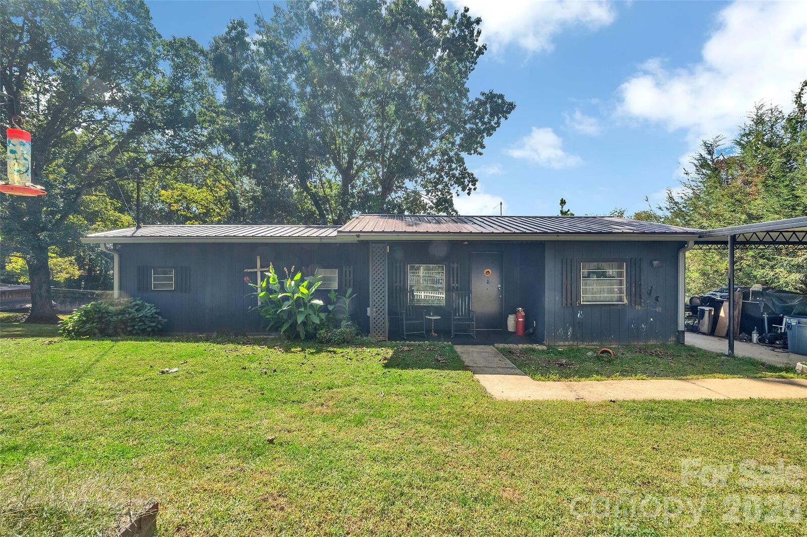 Property Photo: 144 Skyline Drive NC 28716