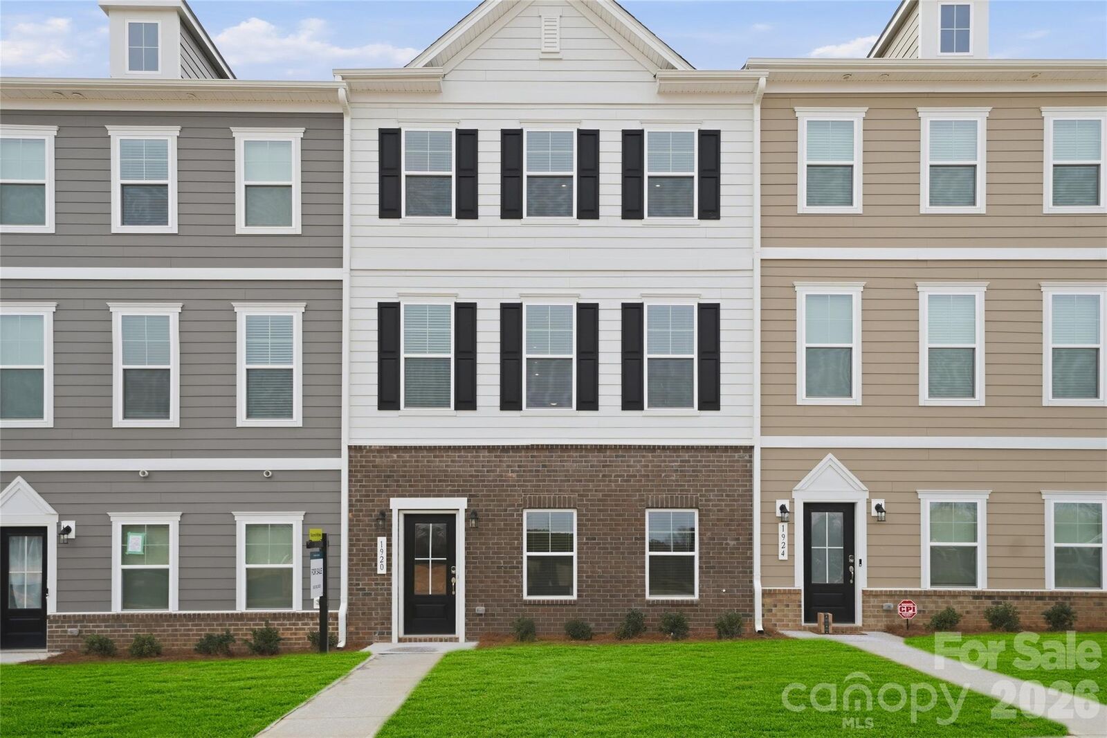Property Photo:  12730 Axel Road  NC 28134 