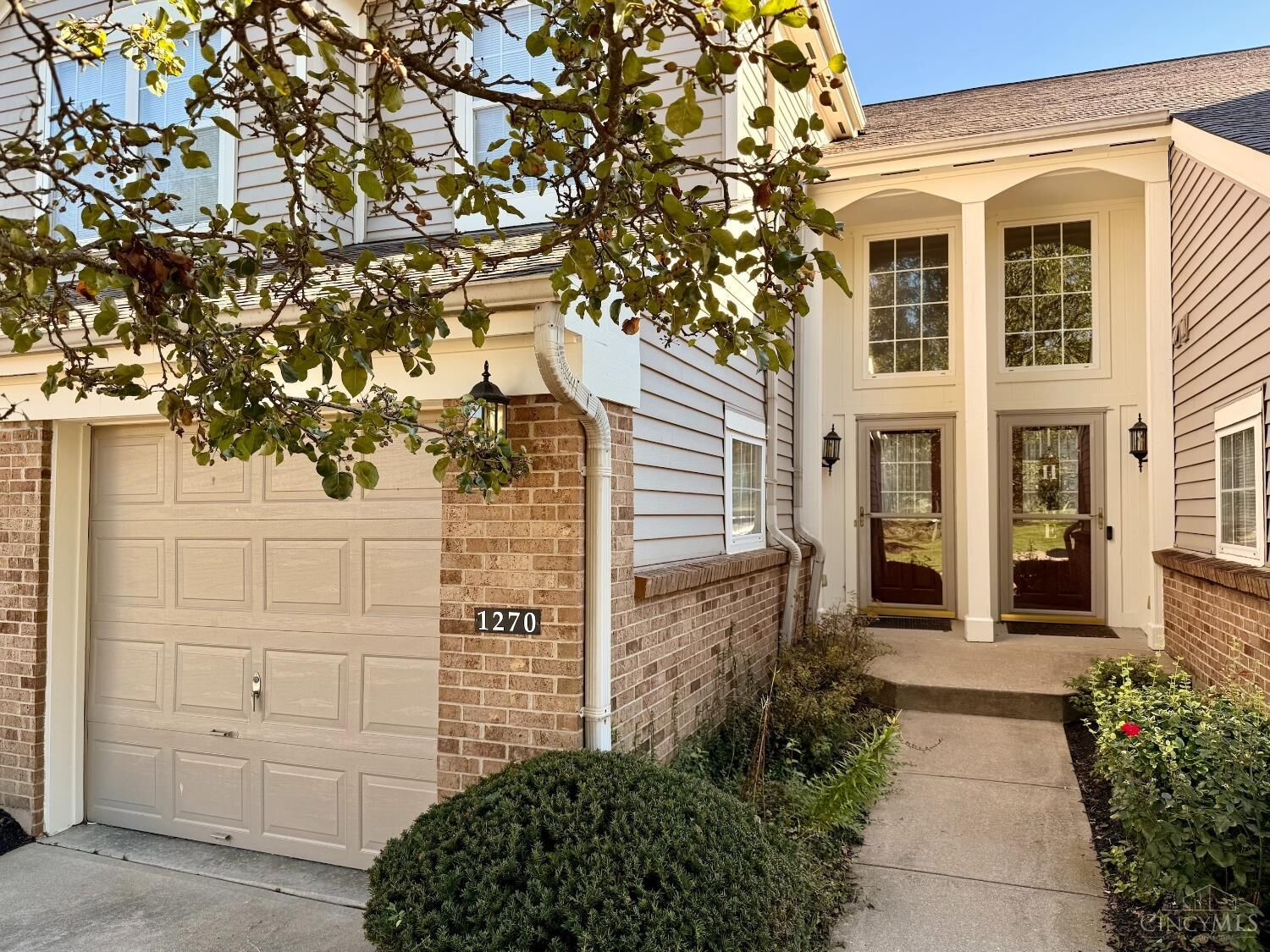 Property Photo:  1270 Villa Parke  OH 45102 