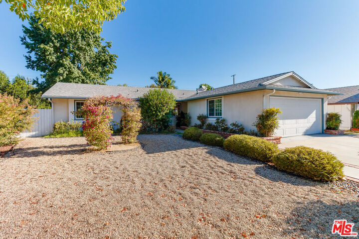 Property Photo:  23907 Mobile St  CA 91307 