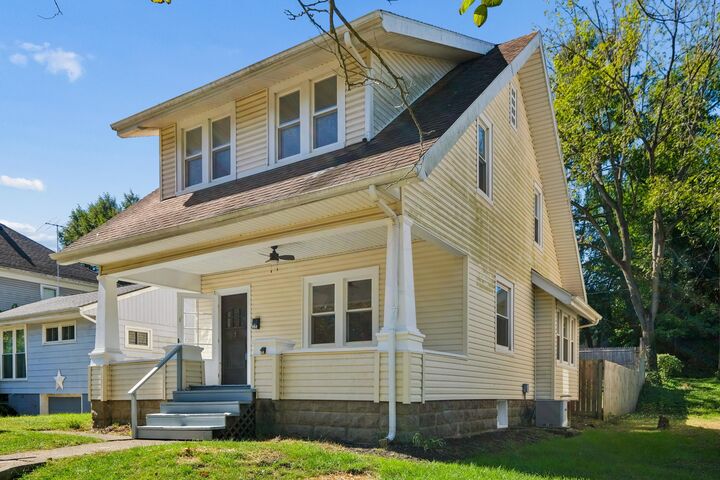 Property Photo:  555 Kibler Avenue  OH 43055 