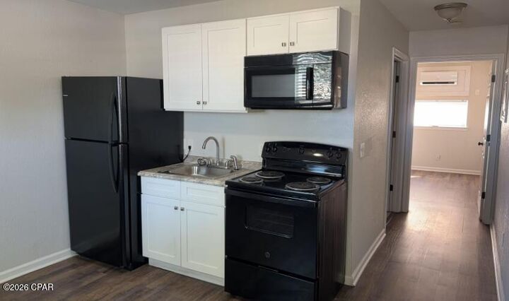 Property Photo: 1400 Gulf Avenue 5 FL 32401