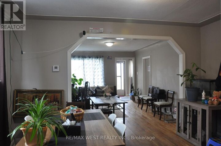 Property Photo: 1512 Rushland Avenue ON N5V 1X5