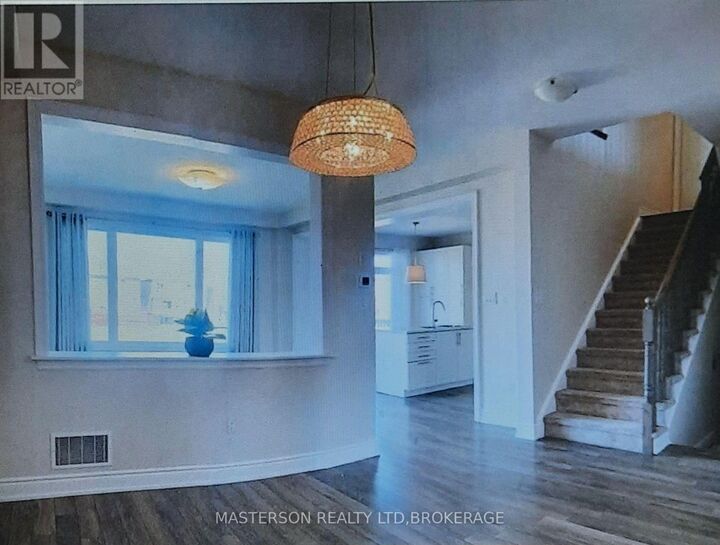 Property Photo:  8421 Sweet Chestnut Drive  ON L2H 0N2 