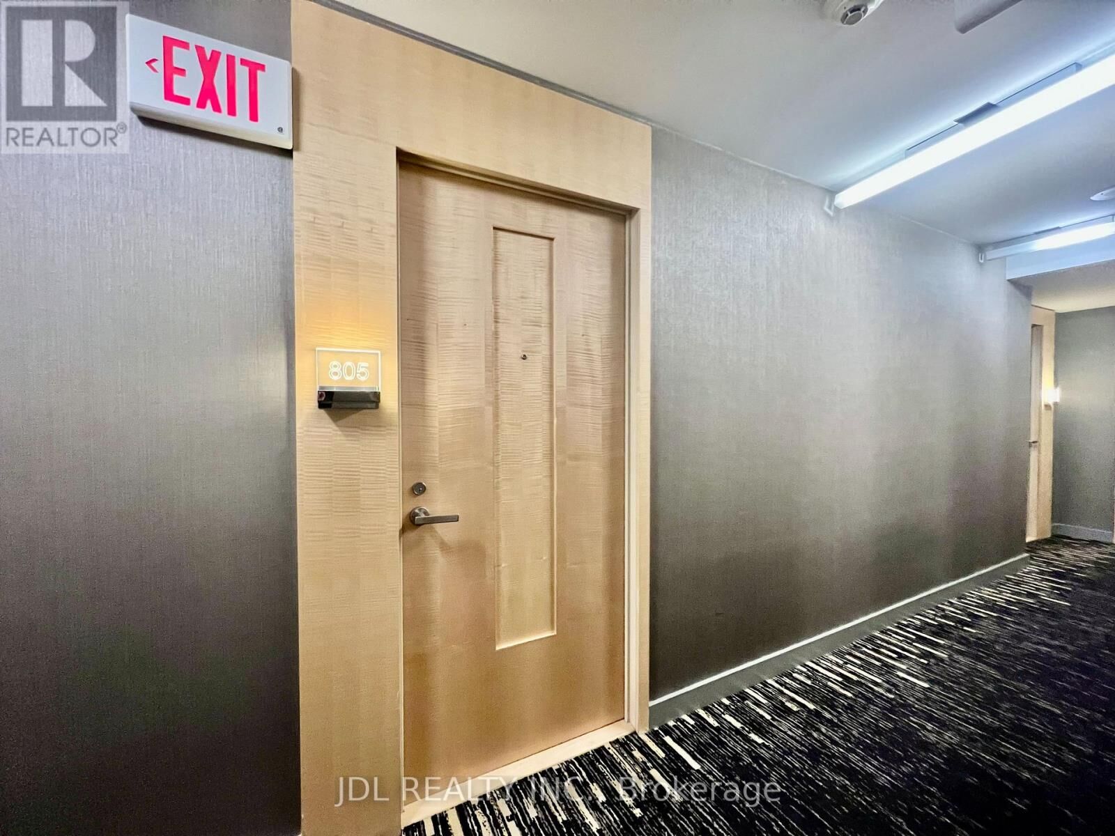 Property Photo:  45 Charles Street 805  ON M4Y 1S2 