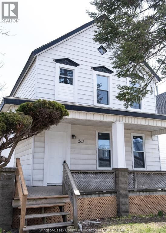 Property Photo:  263 Tuscarora Main  ON N9A 3L6 