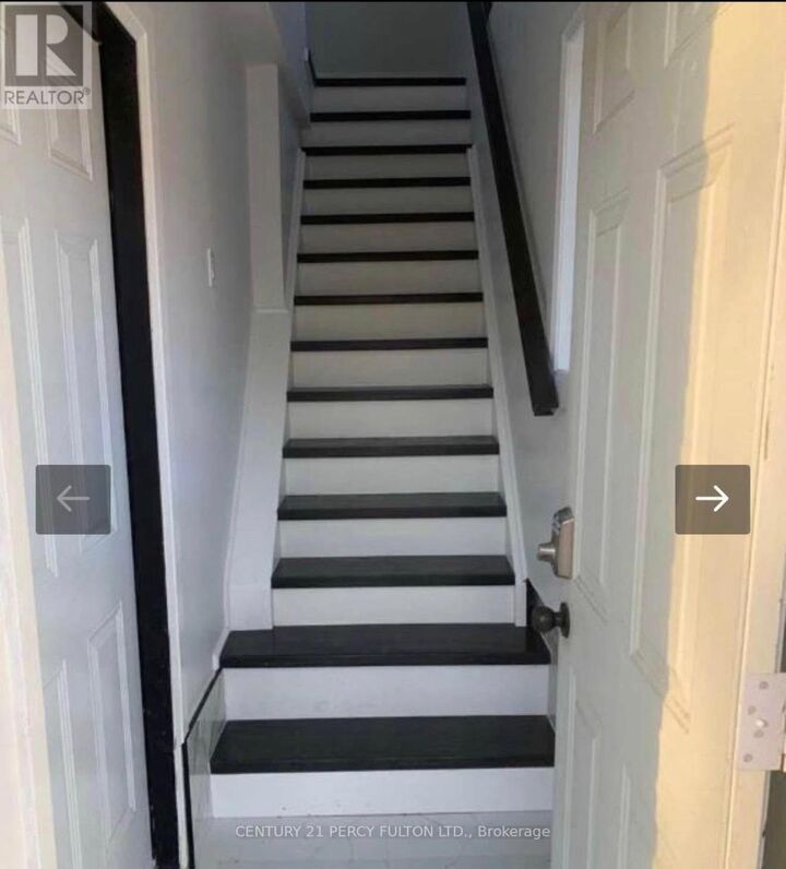Property Photo:  1050 Dunbarton Road  ON L1V 1G8 