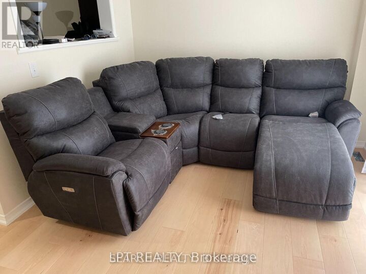 Property Photo:  1501 Rankin Way  ON L9S 0C6 