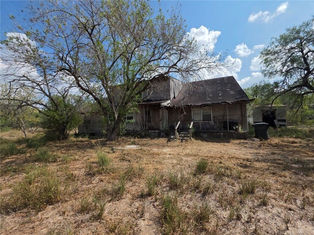 Property Photo: 244 N County Road 1032 TX 78363