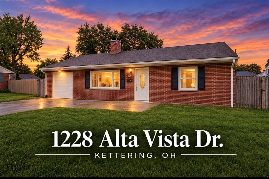Property Photo:  1228 Alta Vista Drive  OH 45420 
