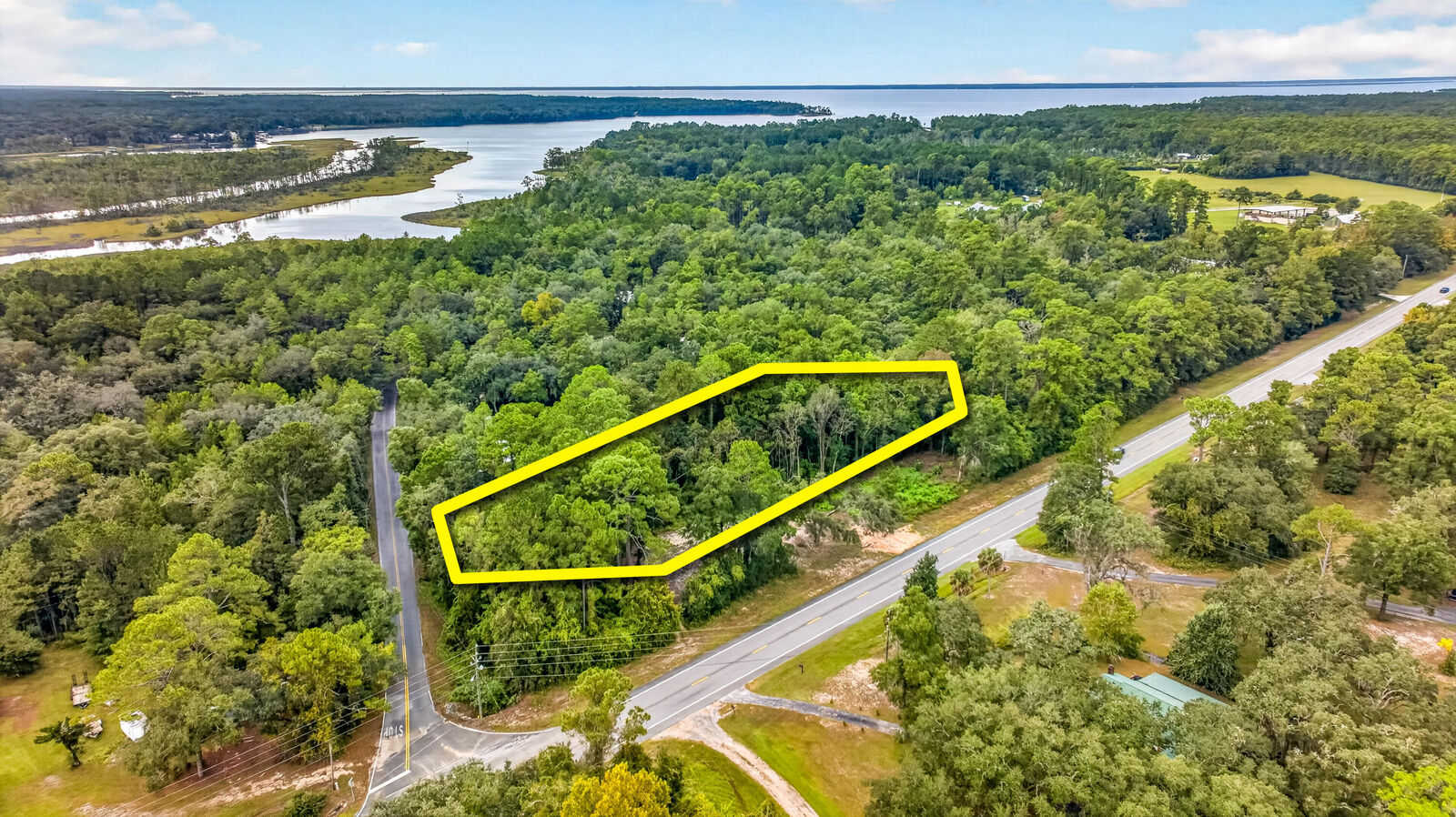 Property Photo:  4287 Fl-20  FL 32439 